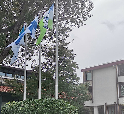 Beflaggung anlässlich des Jahrestages der deutsch-finnischen Städtepartnerschaft